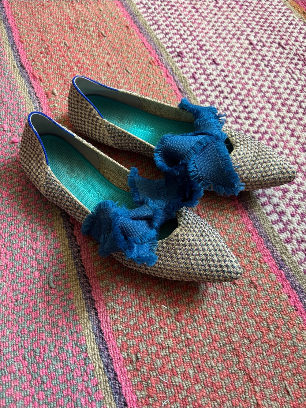 Rothy’s sparkly peacock flats with bow - size 9